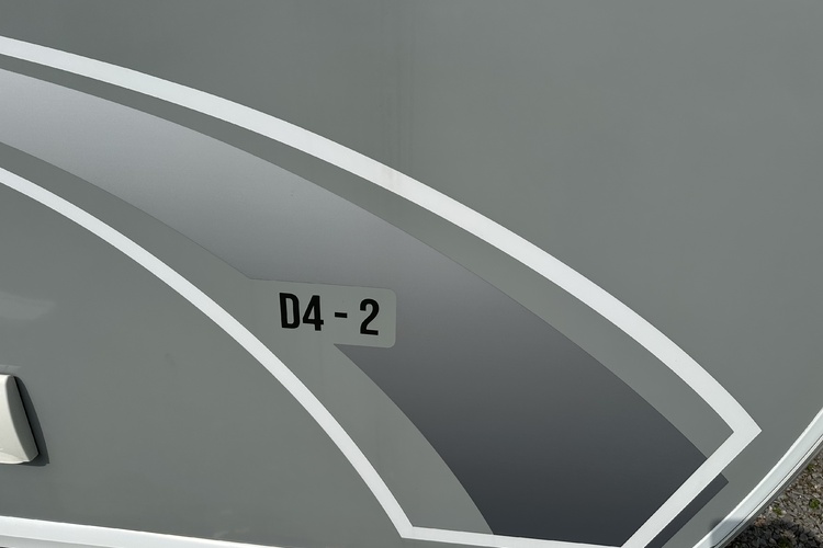 Bailey Discovery D42