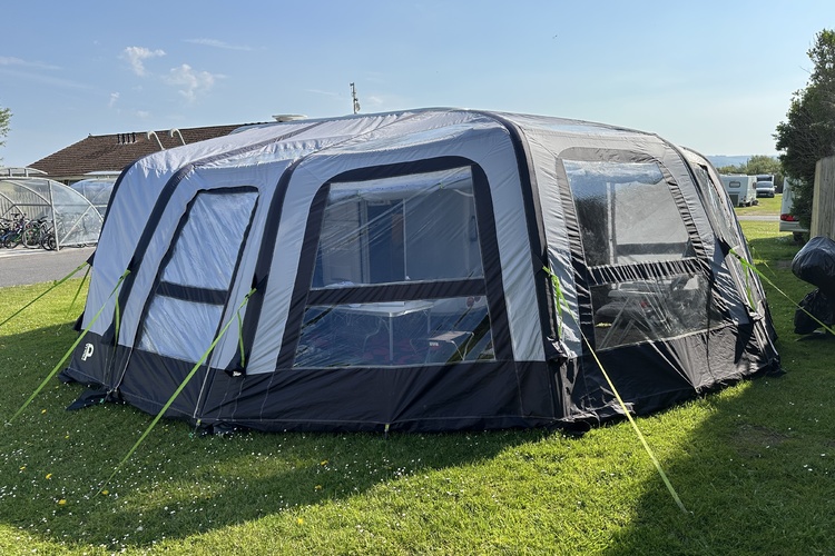 Bailey Discovery D42