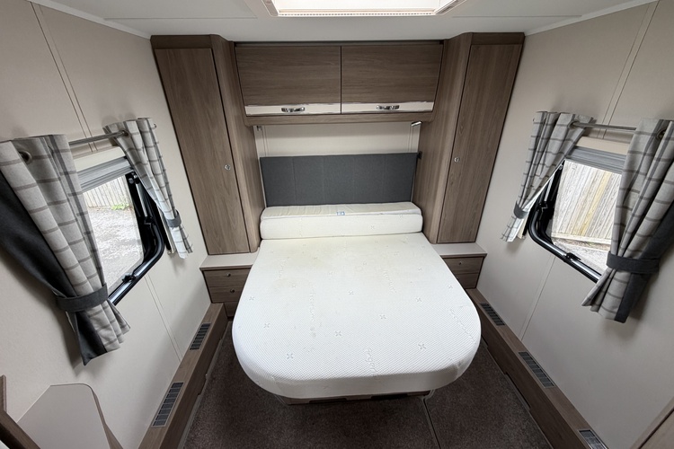 Compass Capiro 550