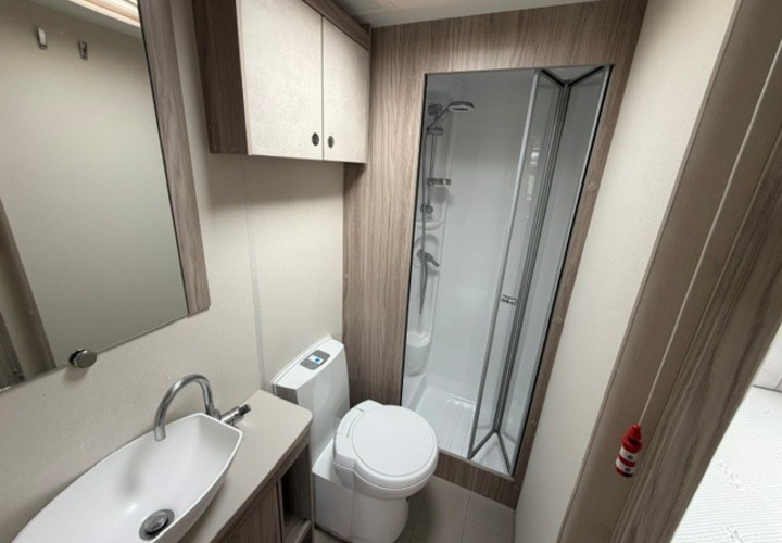 Elddis Avante 840