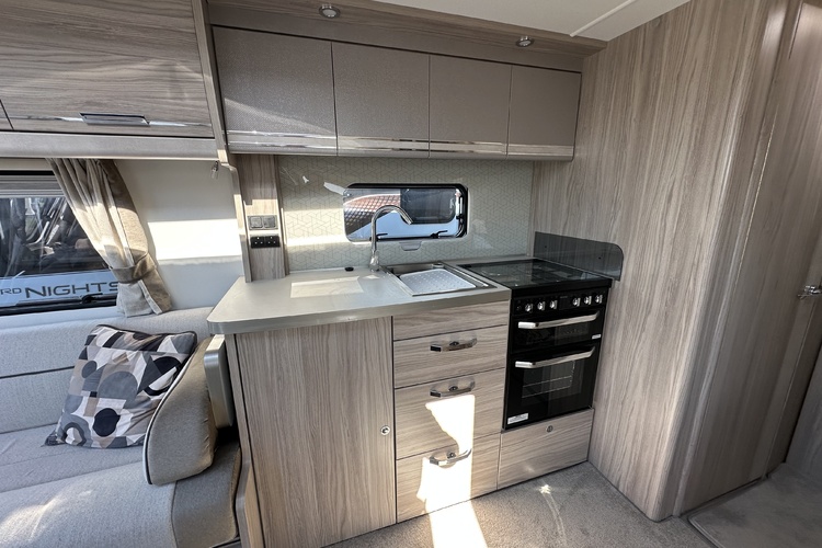 Elddis Crusader Zephyr