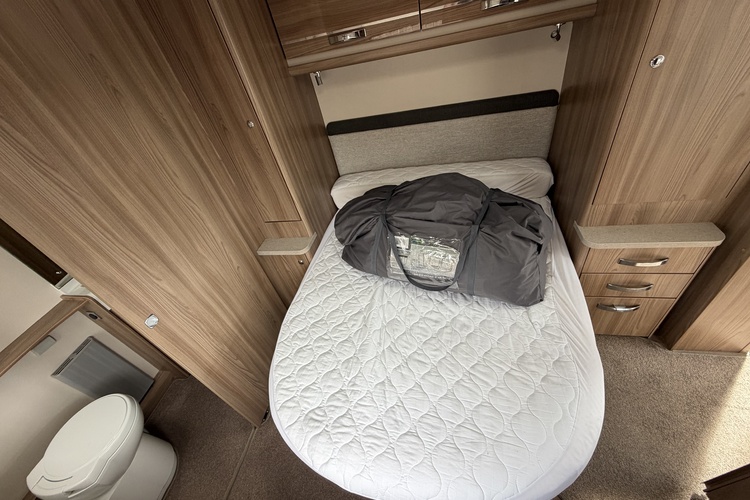 Swift Challenger 580