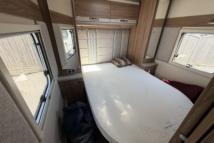 Swift Corniche 194 Al