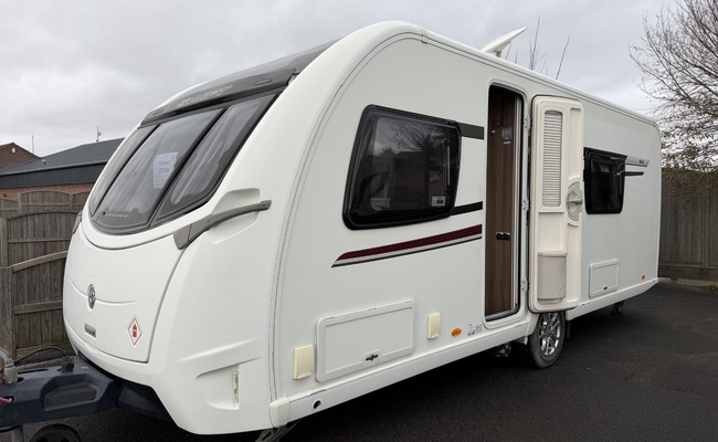 Swift Elegance 565