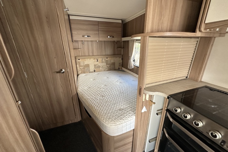 Swift Lifestyle 6 Fb
